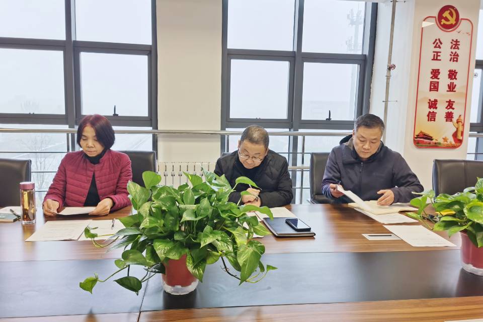 64d9e1fde6b64e2781cd65fad4c0317b.jpg 64d9e1fde6b64e2781cd65fad4c0317b.jpg