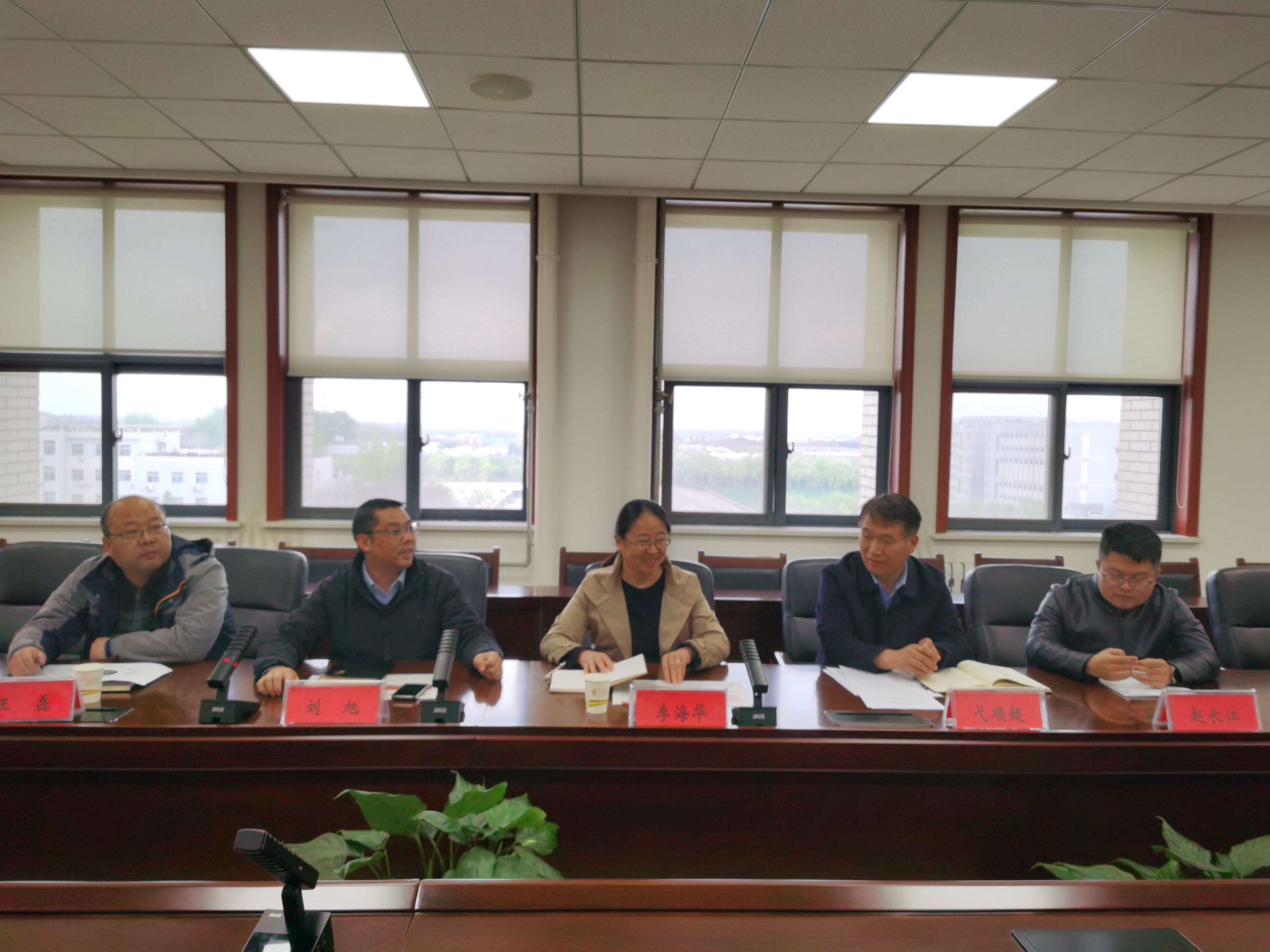 fb16063781764b5eb43eb866cd04795d.jpg fb16063781764b5eb43eb866cd04795d.jpg